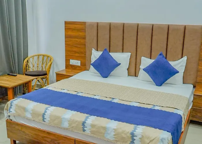 Hotel Yog Vriksh