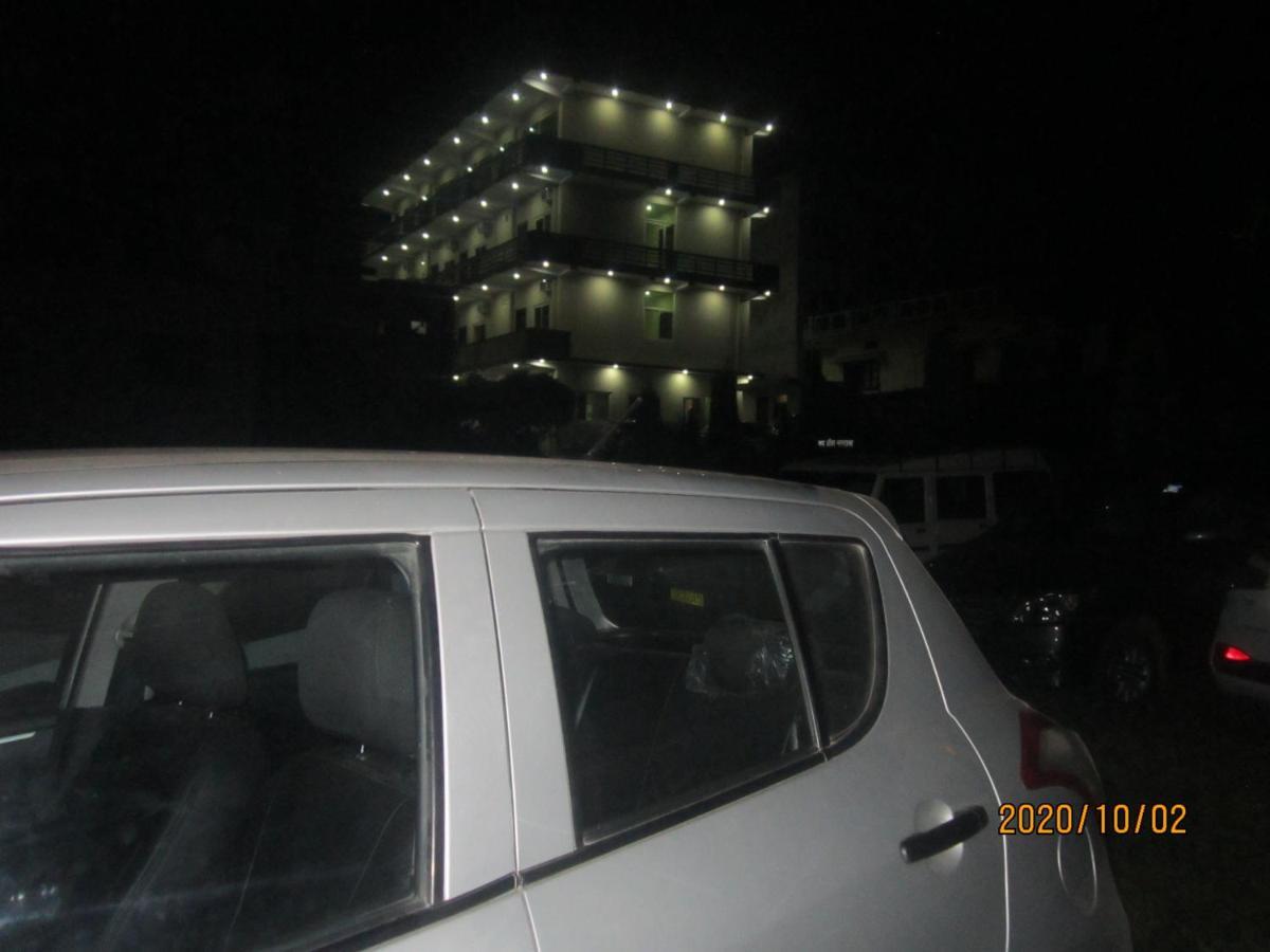 Tapovan Retreat Rishikesh