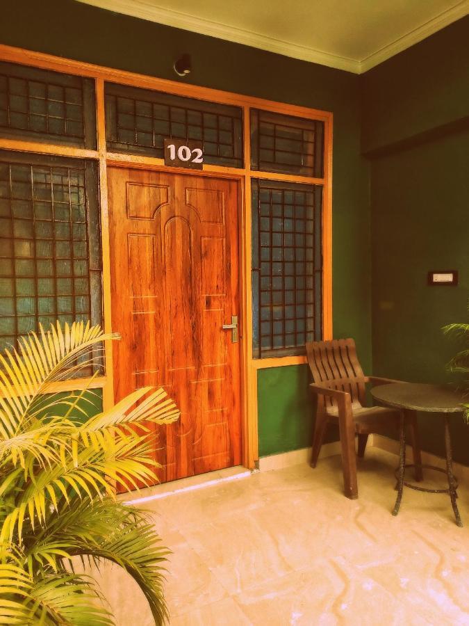 Hotel Hills 3*