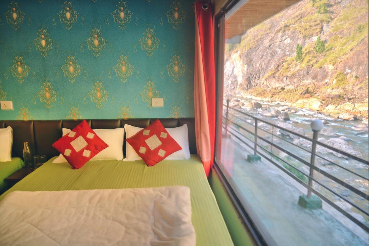 Him River * Rishikesh