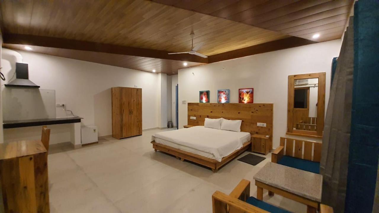 Hotel Hill Hoppers 3*