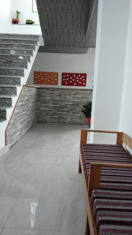 Hill Hoppers Hotel 3*