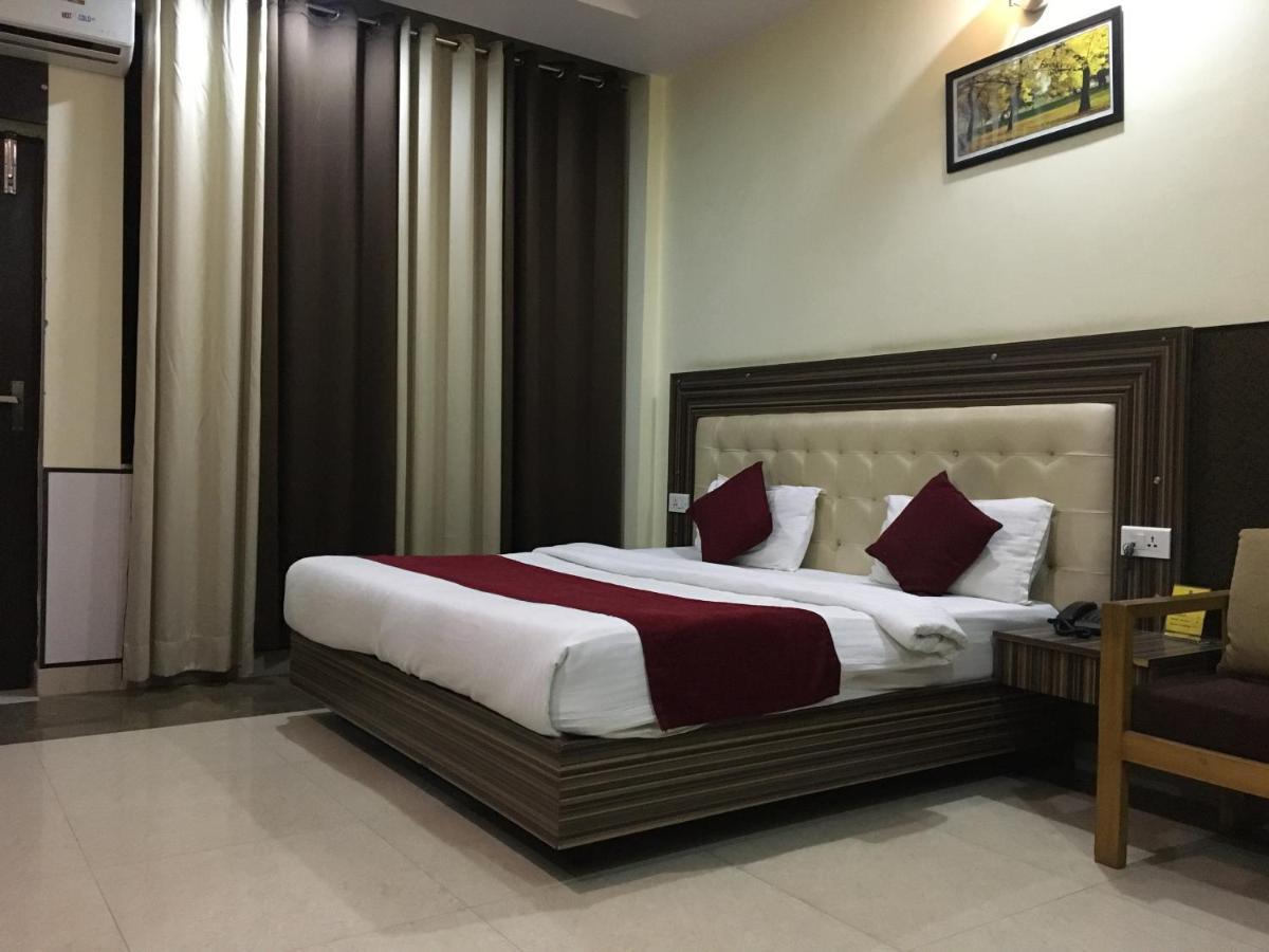 Trihari Rishikesh