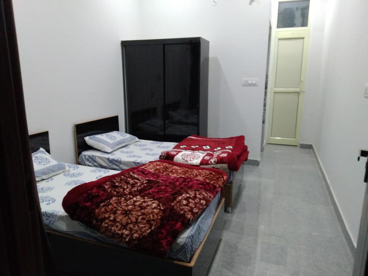 Aman Guest house Rishikesh