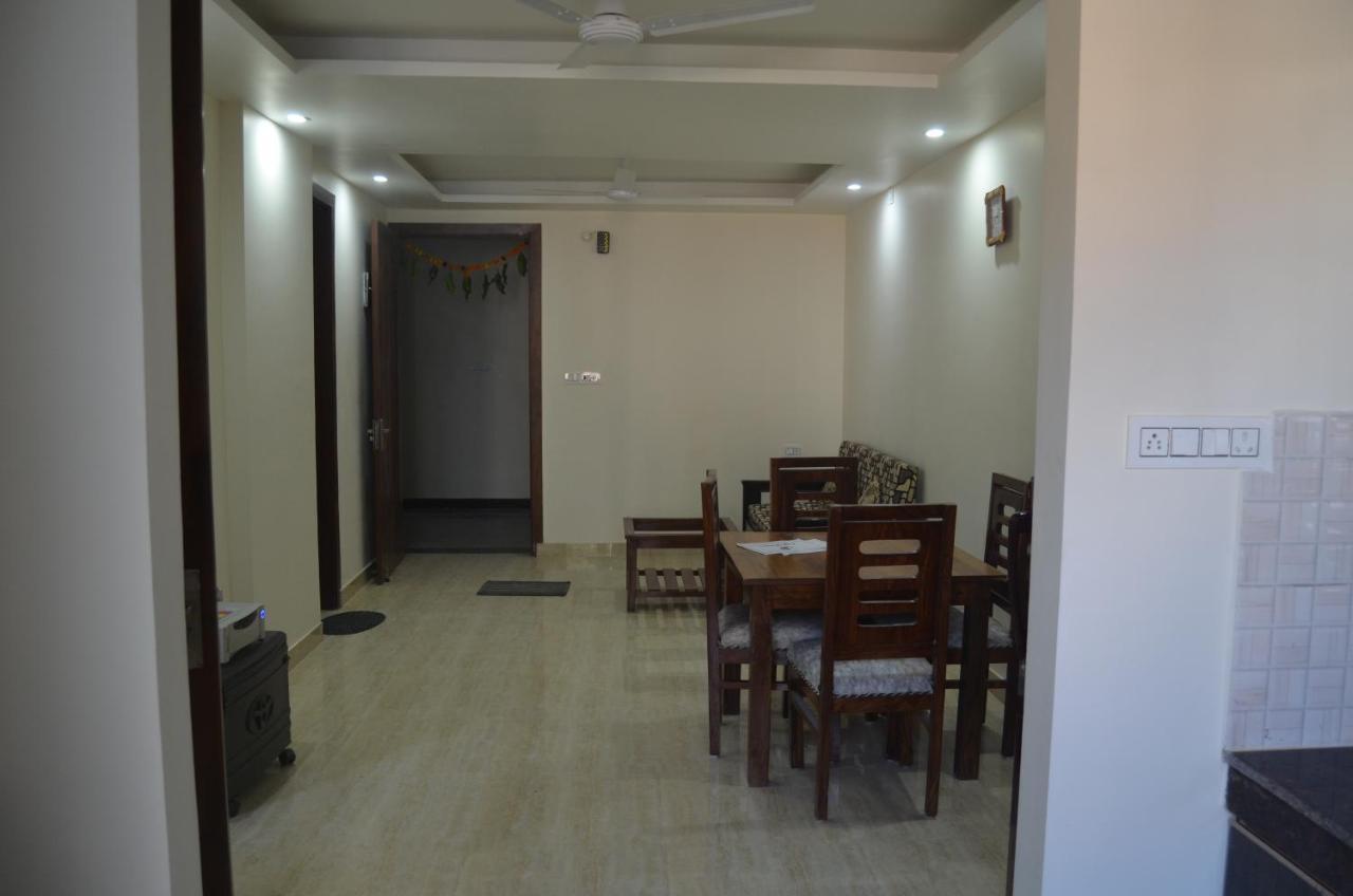 Luxurious Fully Equipped Hill View Apartment Rishikesh