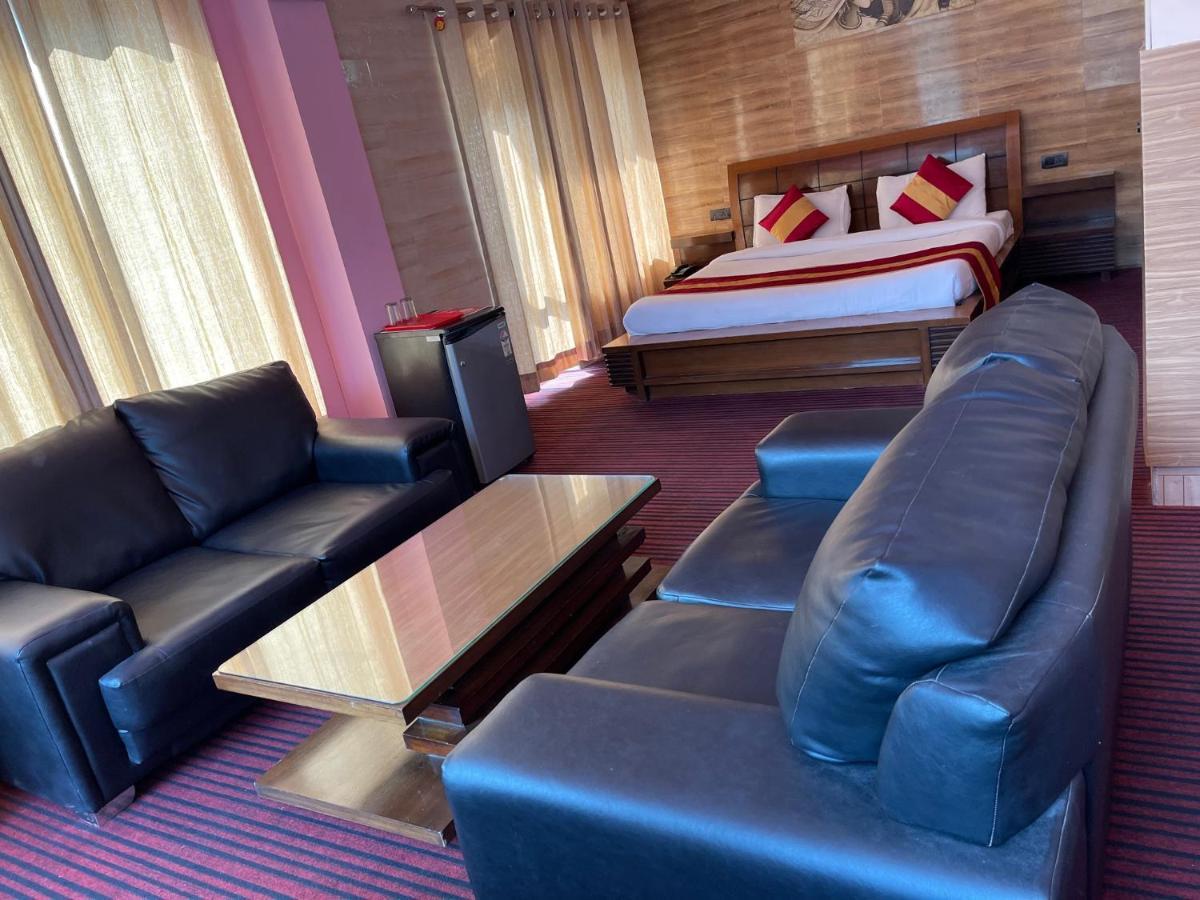 Hotel Chanakya