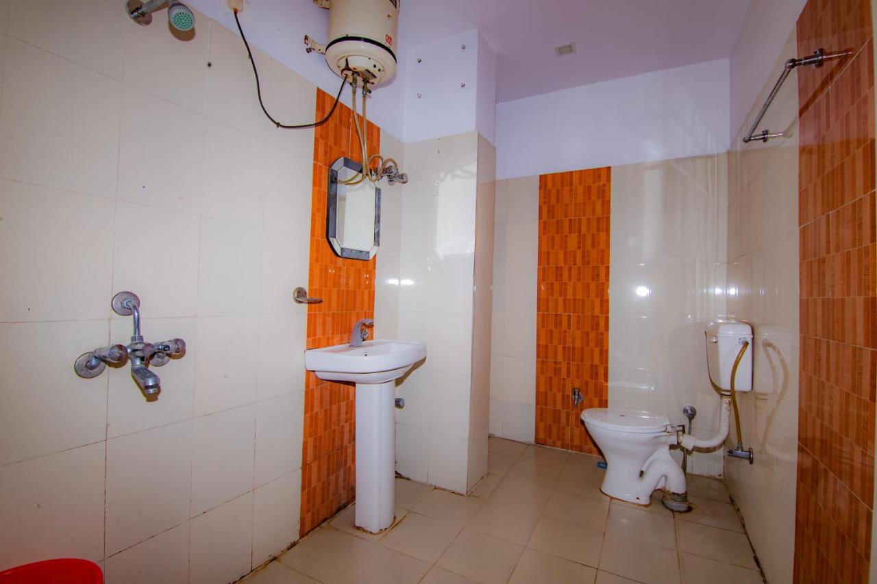 Shanti Residency - Ganga View 2*
