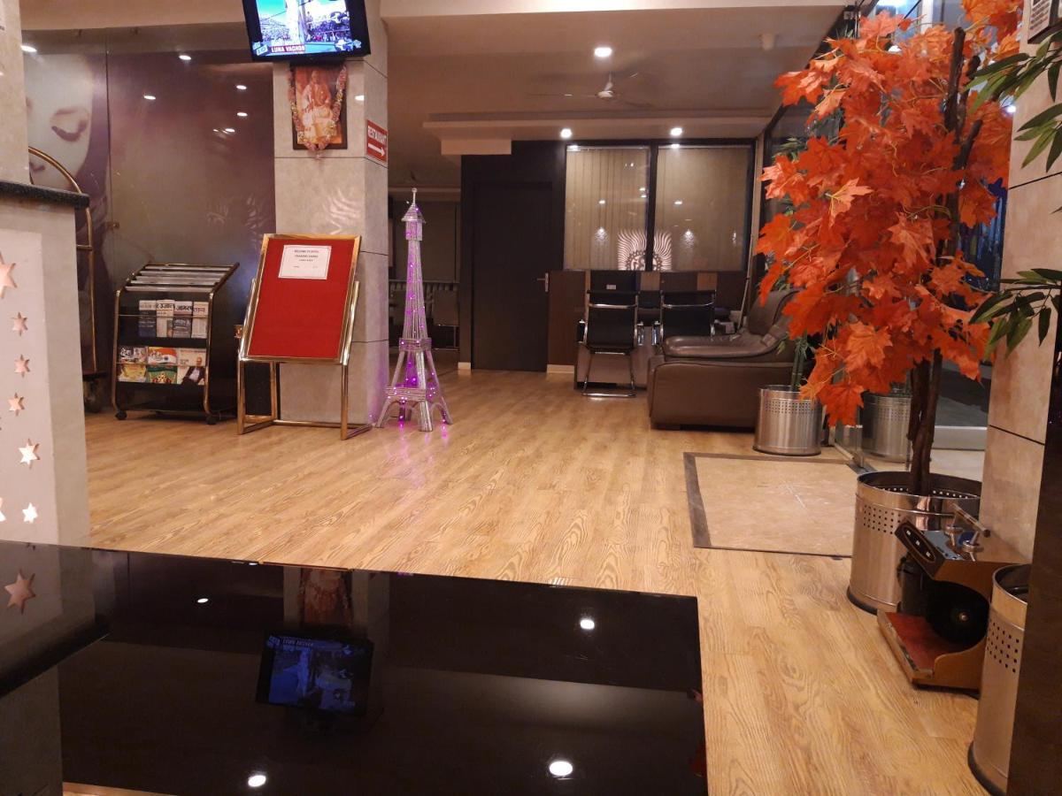 Paradise Ganga - A River Side Hotel 3*