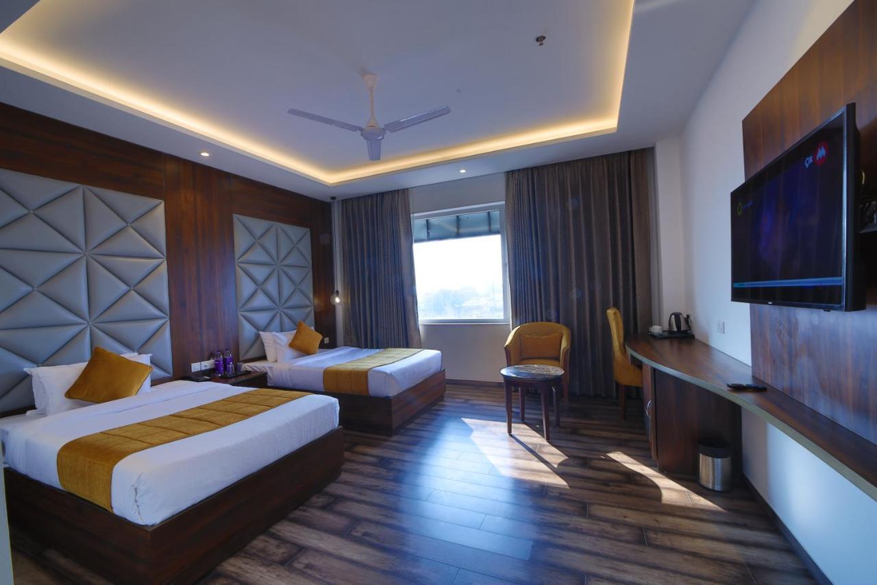 Hotel The Vilana A Unit Of Jg Developers