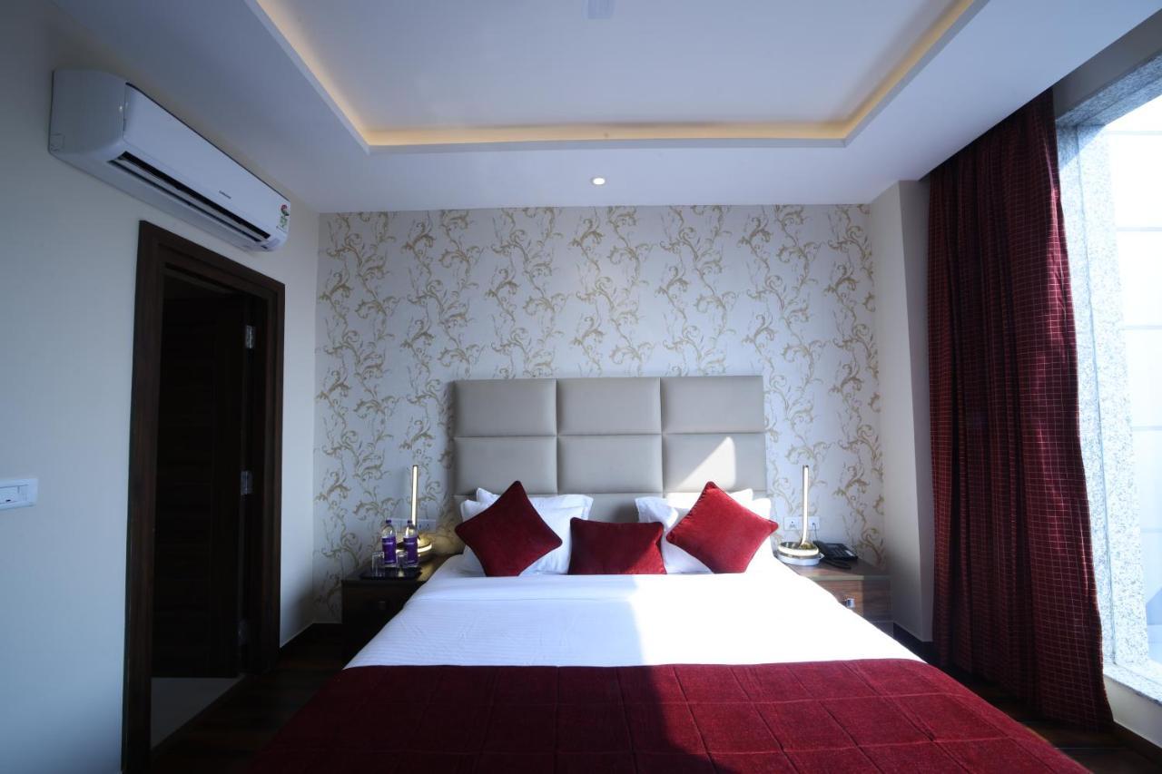 Hotel The Vilana A Unit Of Jg Developers