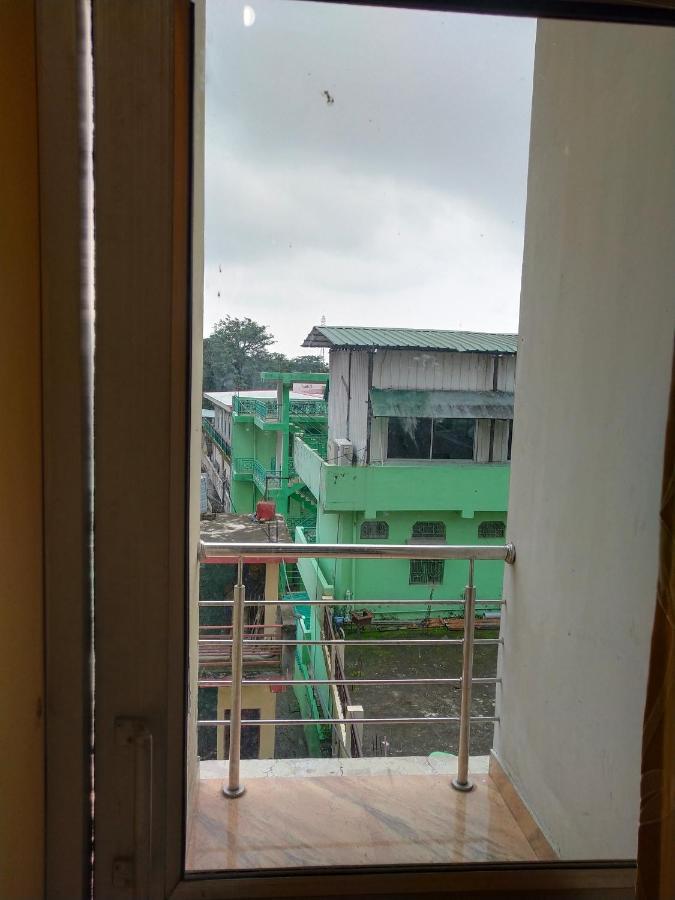 Gayatri Kunj Guest house