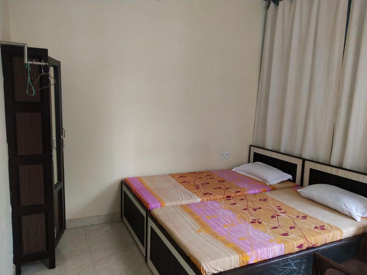 Gayatri Kunj * Rishikesh