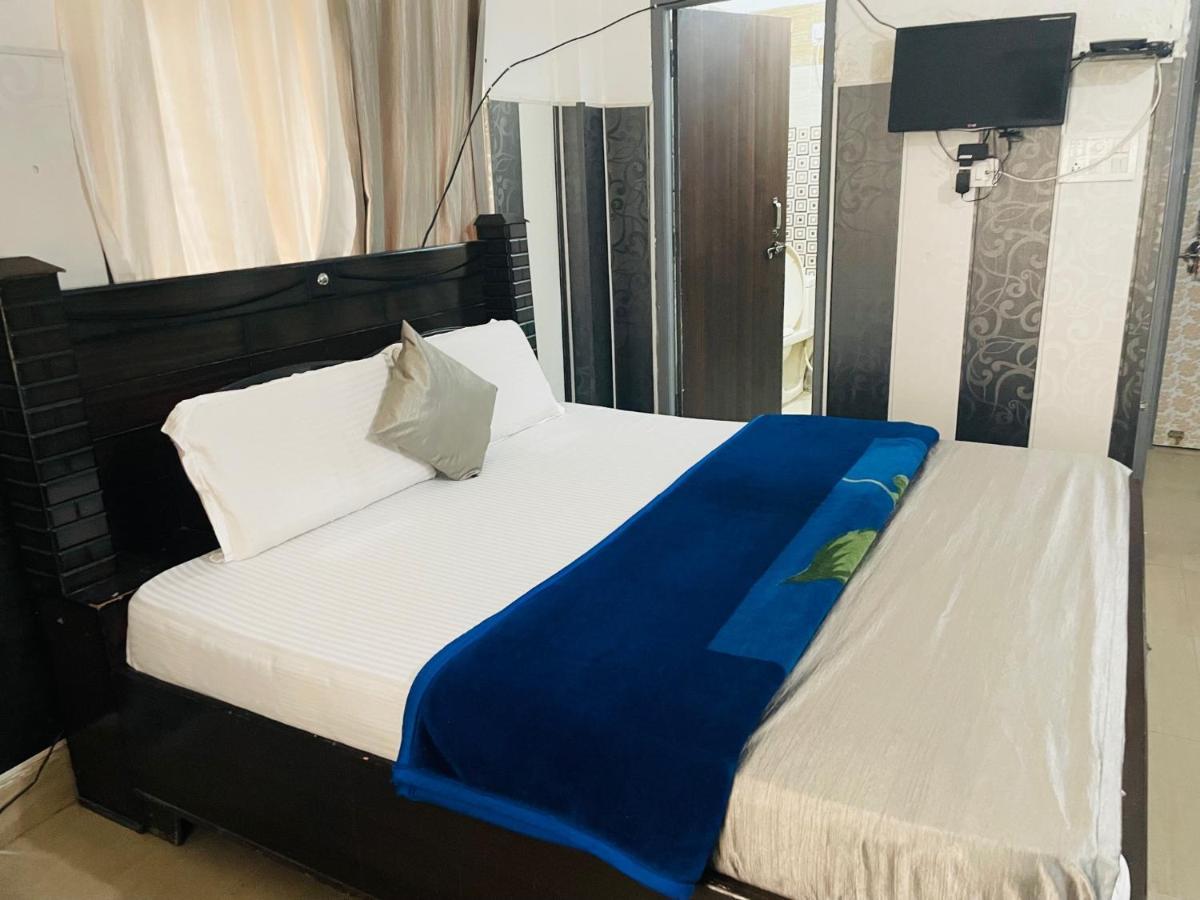 Hotel Durga Palace *