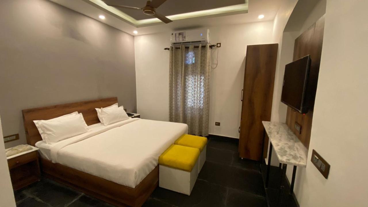 Guest house Meeram Ganga, A Heritage By The Ganges At Triveni Ghat Rishikesh