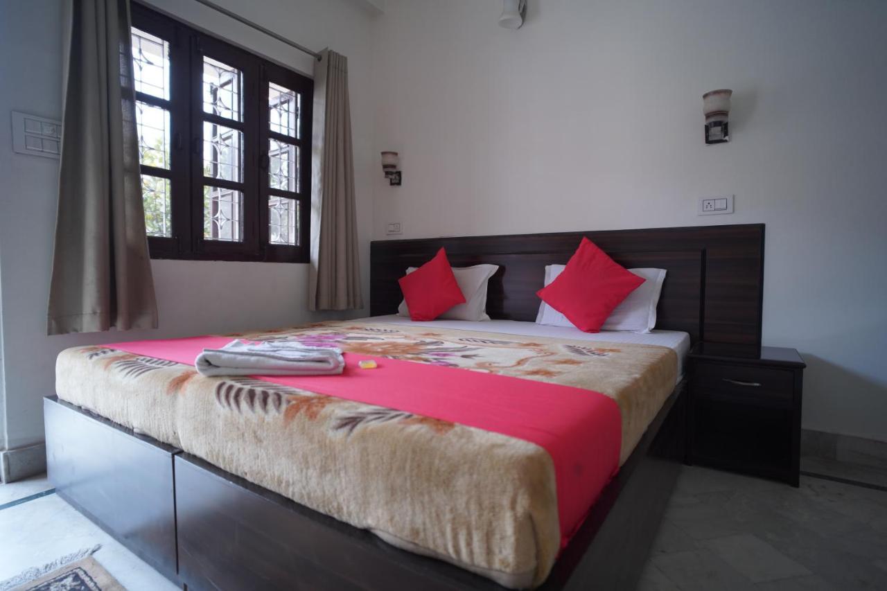 Gayatri Resorts Hotel