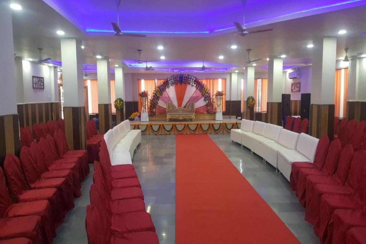 Paradise Ganga - A River Side Hotel 3*