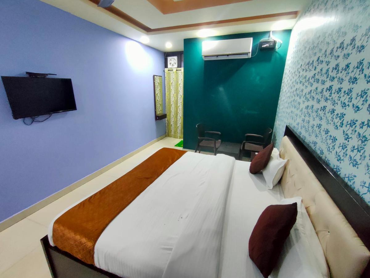 Dev Bhoomi Hotel