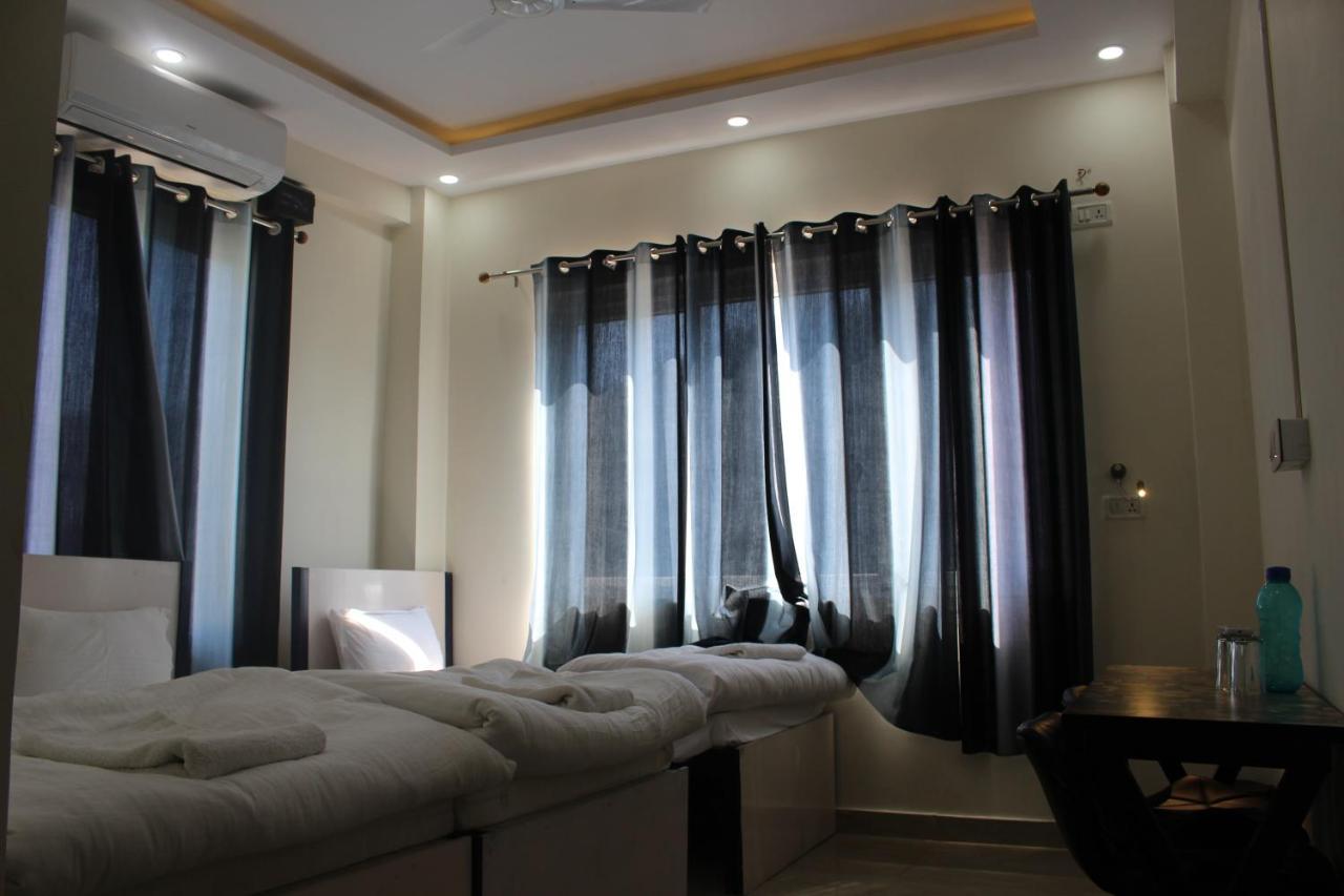 Back Stayz * Rishikesh
