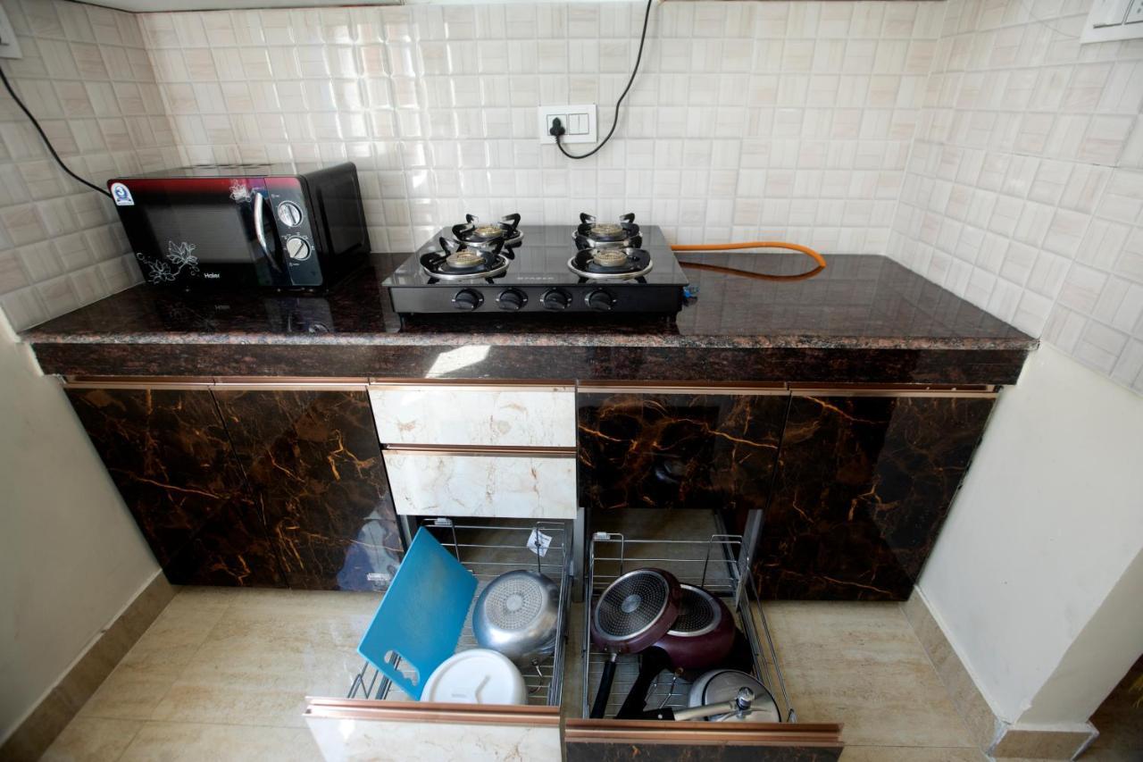 Yogvan Luxury 1bhk Tapovan Apartment *