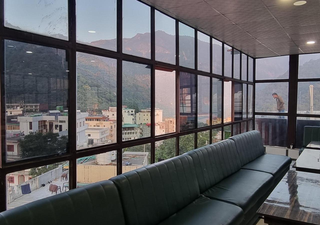 The Mountain View Hostel *