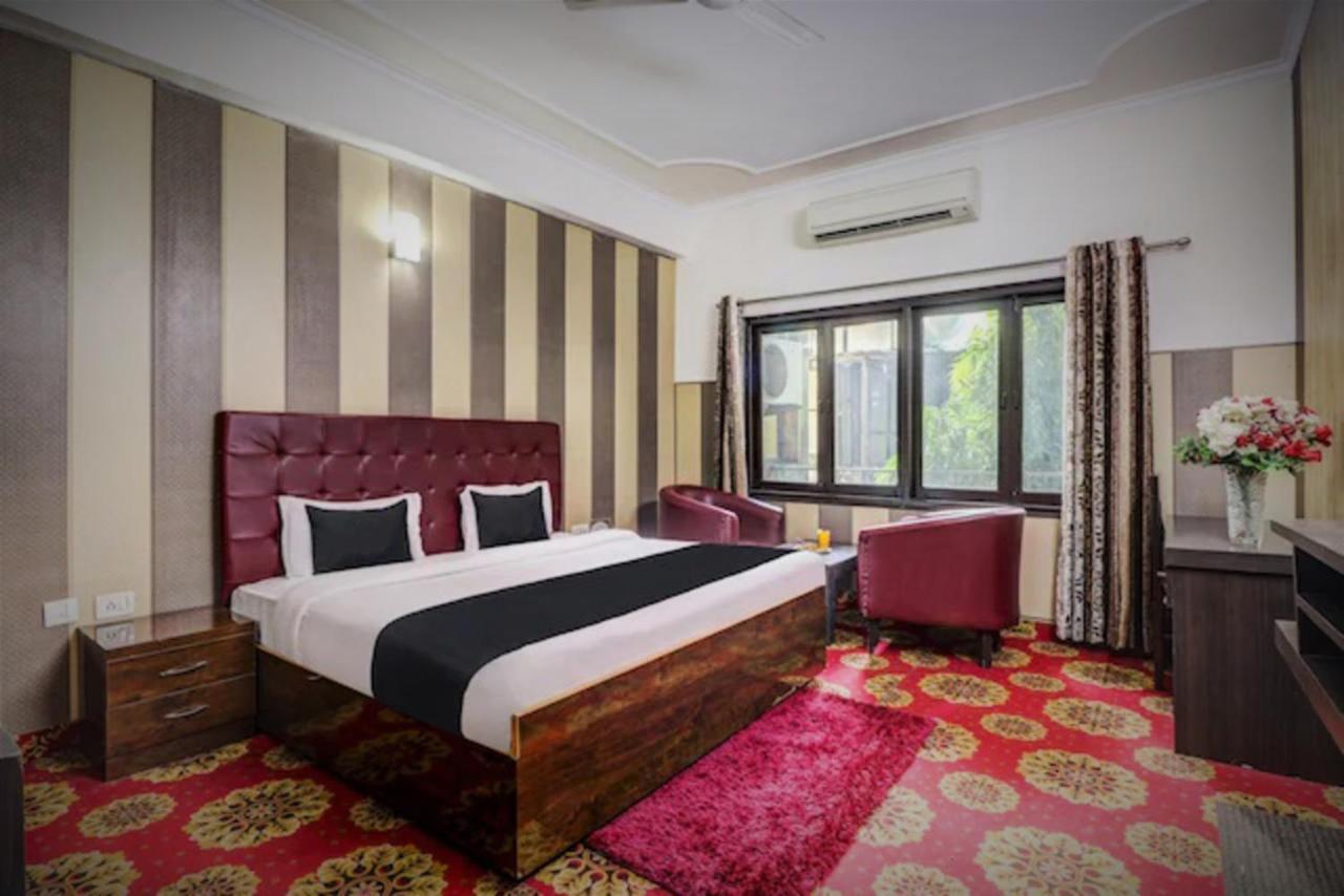 Hotel Fabhotel Anandam Resort