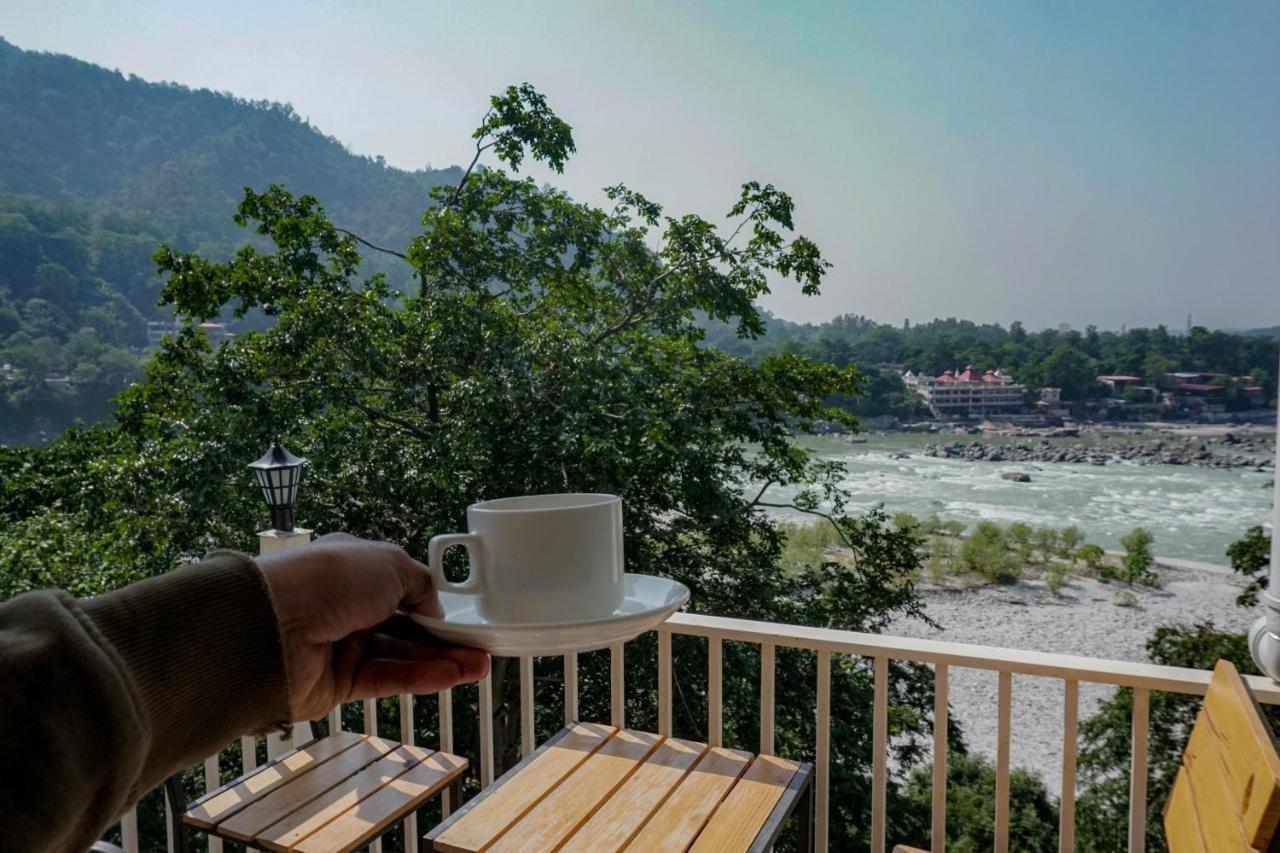 Laxmana On The Ganges Resort *