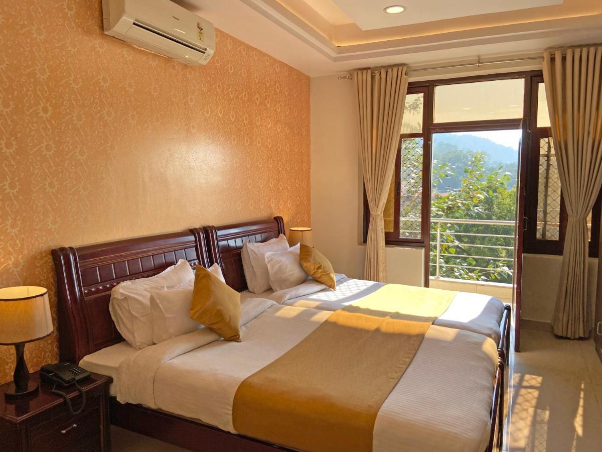Nirvana Palace 3* Rishikesh