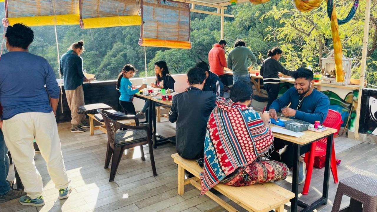 Hotel Shivanjal Wellness And *