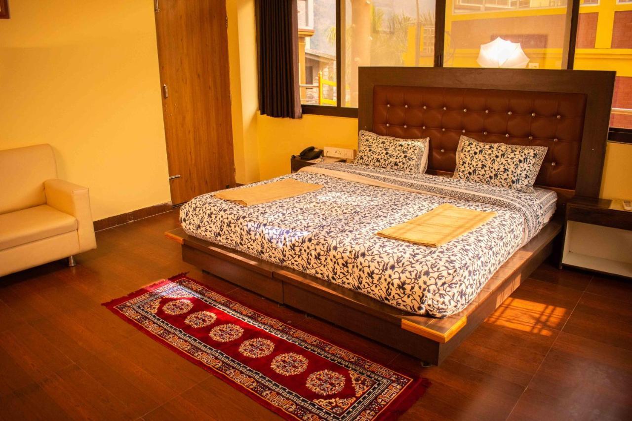 Mvt & Restaurant Hotel