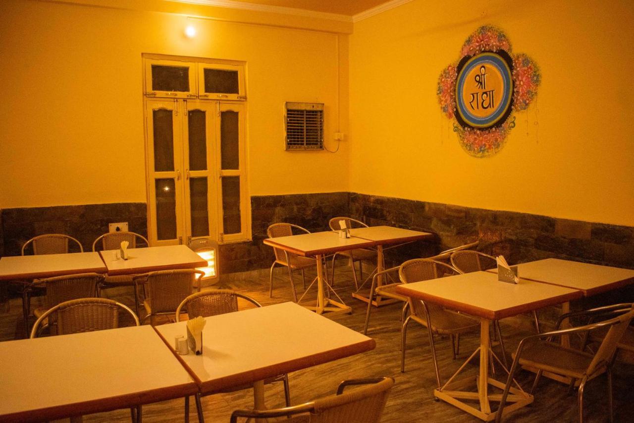 Mvt & Restaurant Hotel Rishikesh