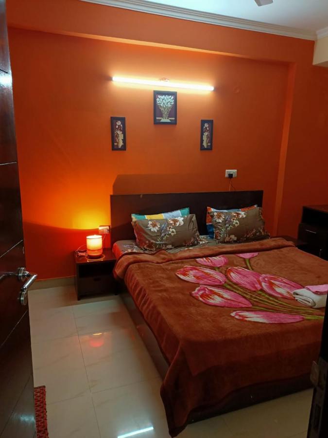 Luxurious Hill View Abode Tapovan Apartment