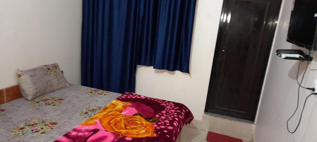 Monika Homestay *