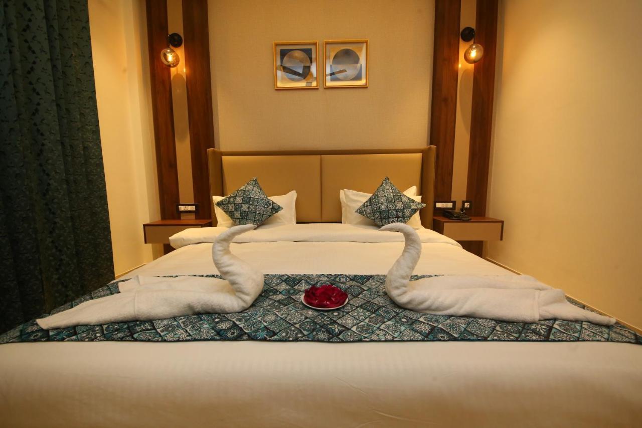 Dream Hotel 4*