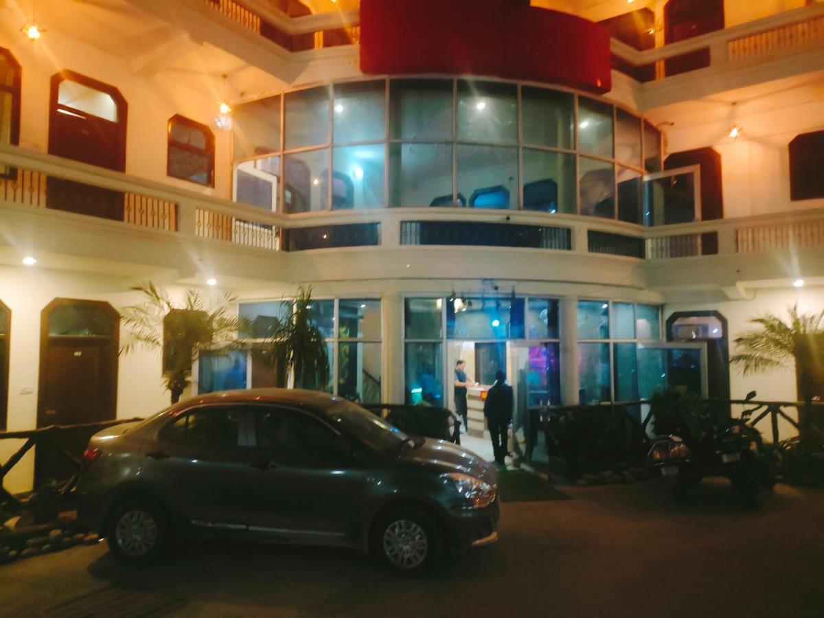 Grand Haveli 3*