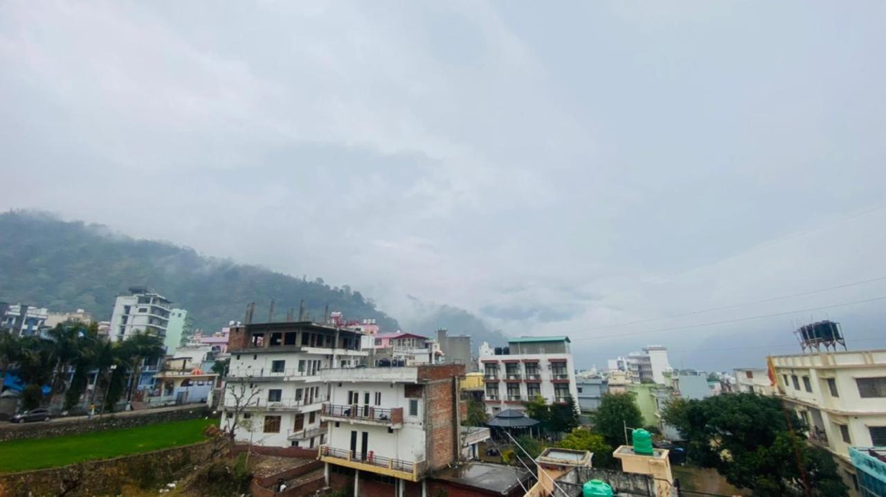 Rudransh Homestay *