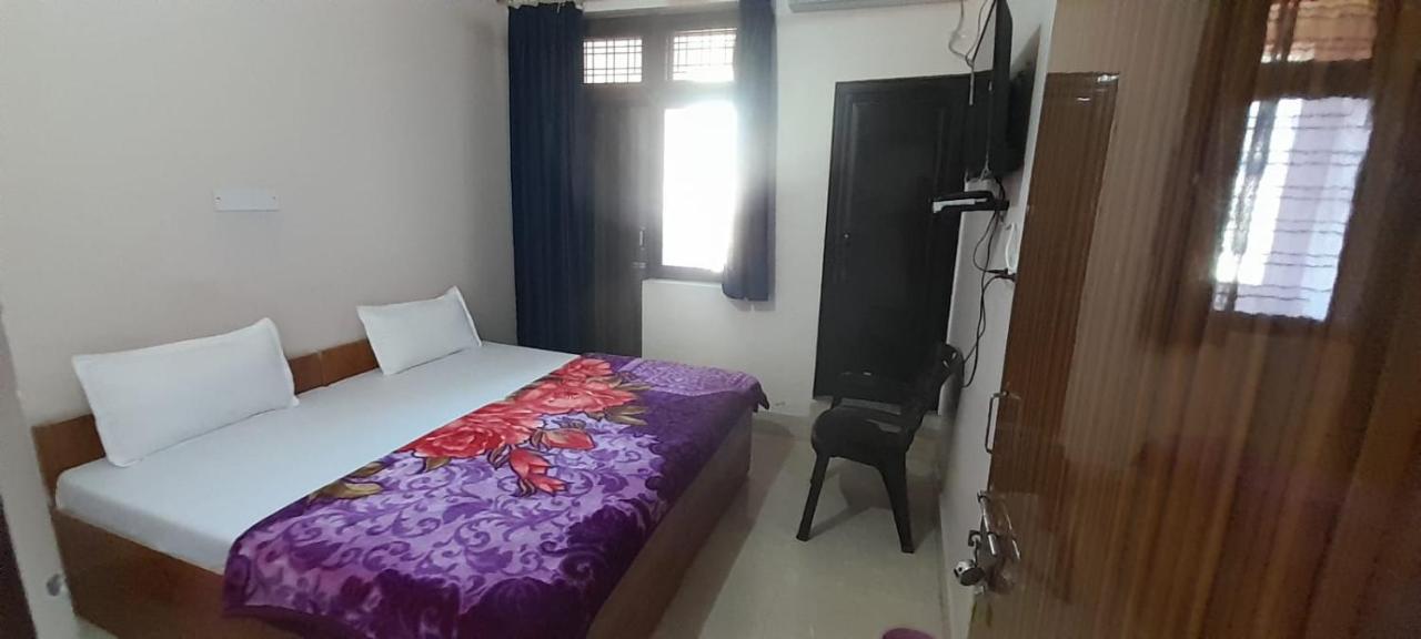 Monika Homestay Rishikesh