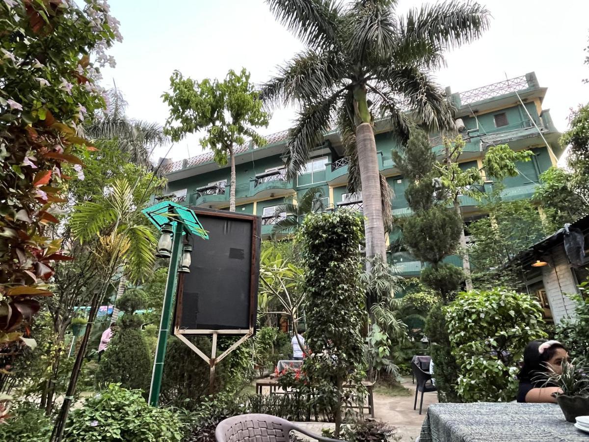 Hotel Hills 3*