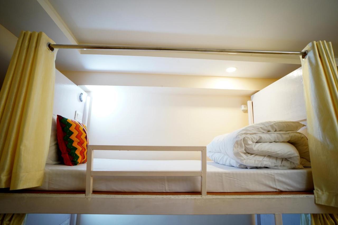Hostel Karwaan *