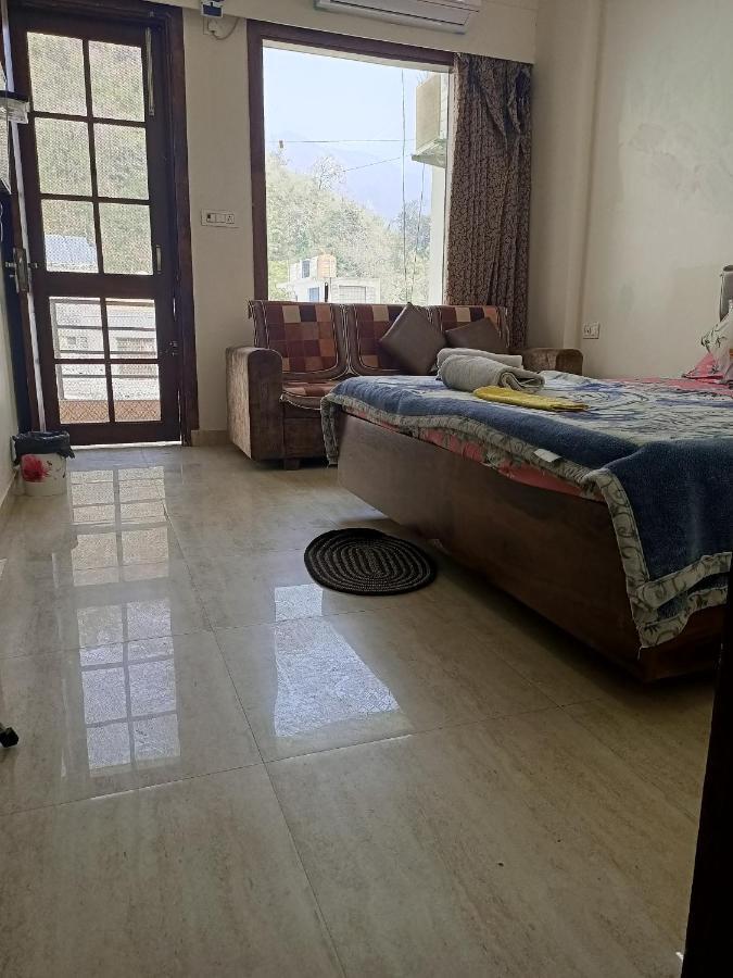 Apartment Holiday 1bhk Flats Tapovan