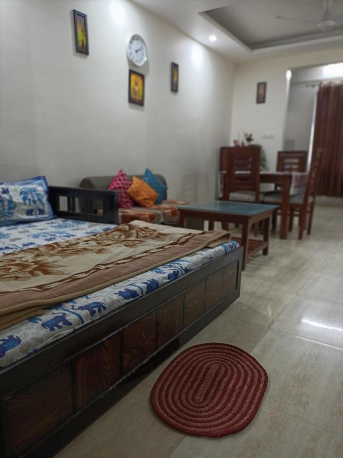 Luxurious Fully Equipped Hill View Apartment Rishikesh