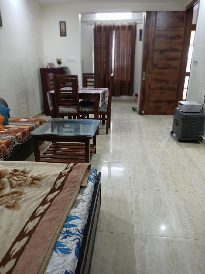 Holiday 1bhk Flats Tapovan
