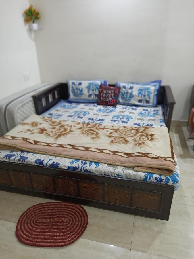 Apartment Holiday 1bhk Flats Tapovan