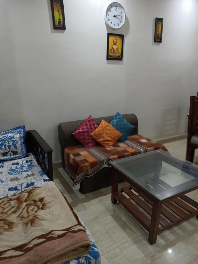 Holiday 1bhk Flats Tapovan Apartment *