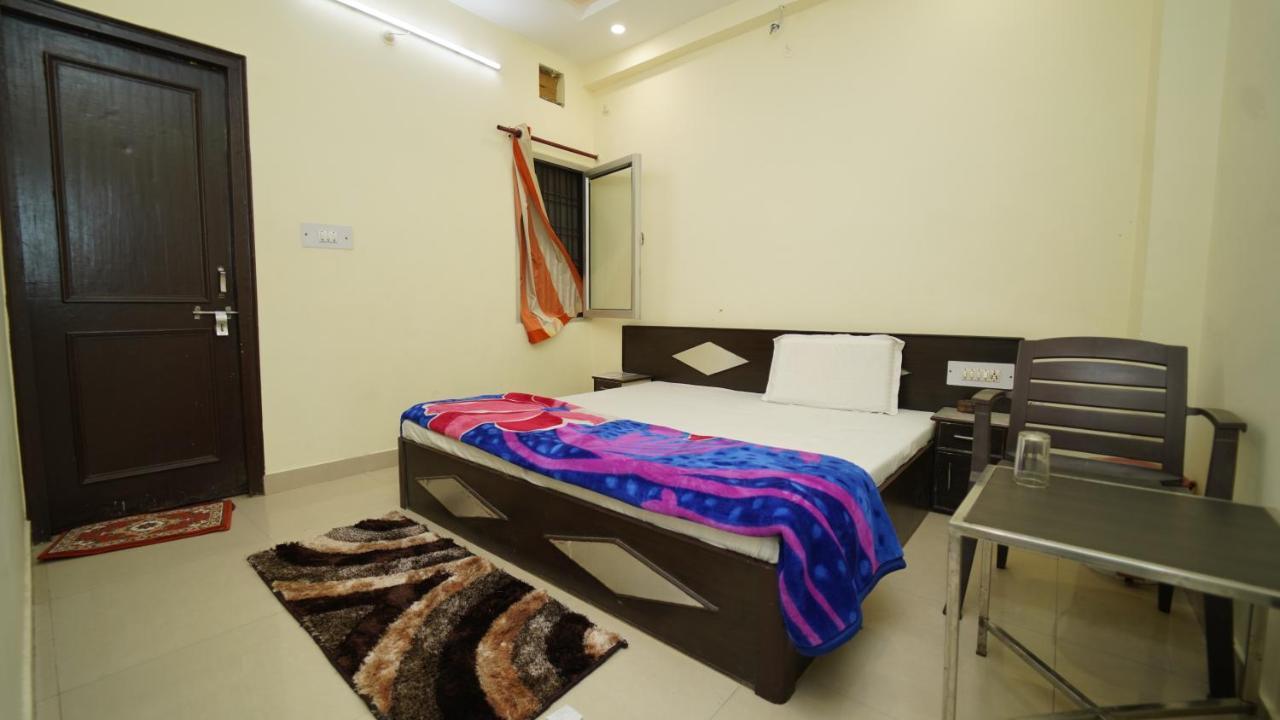 Hotel Orange Classic 3*