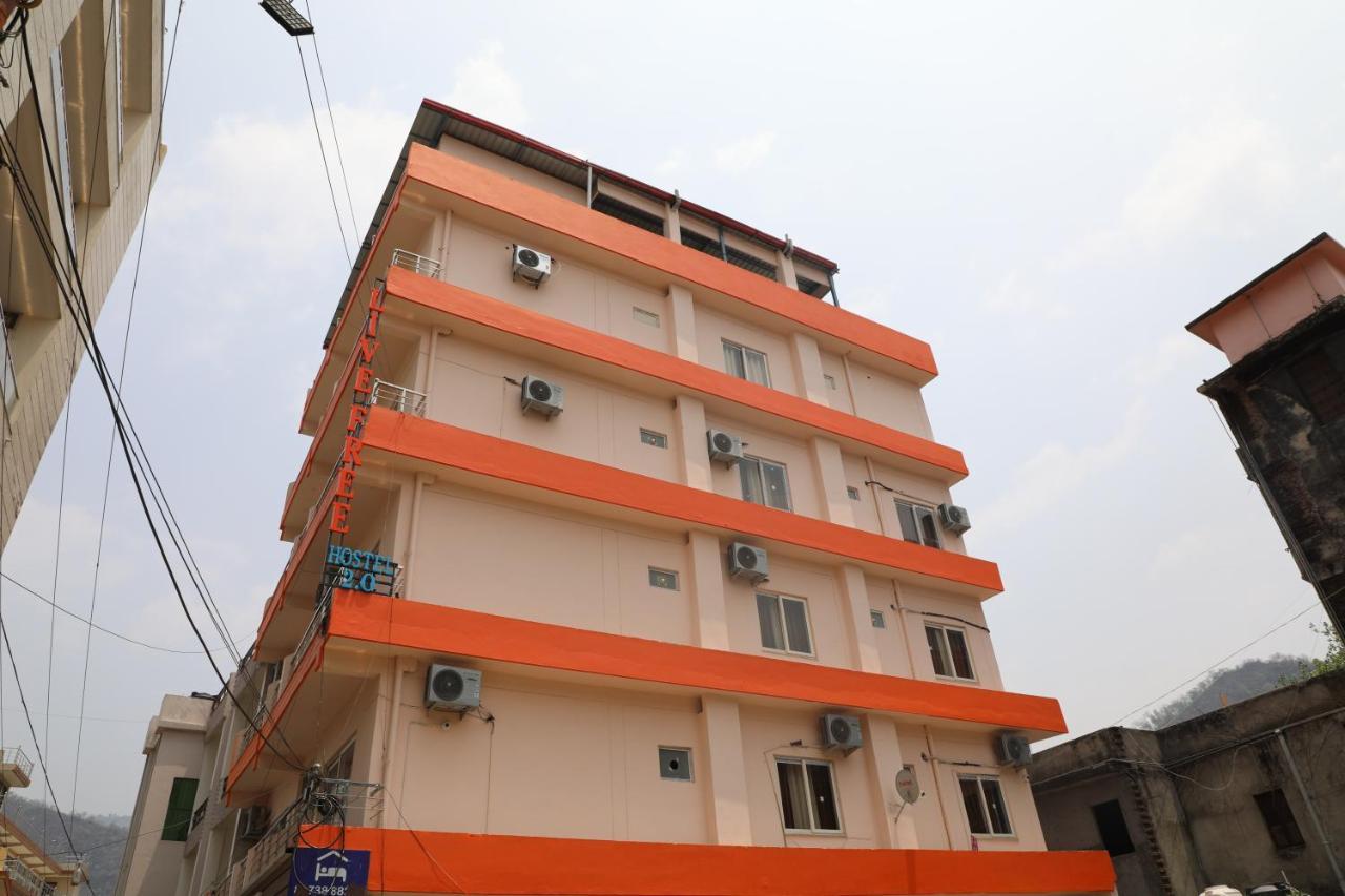 Hostel Live Free 2.0 *