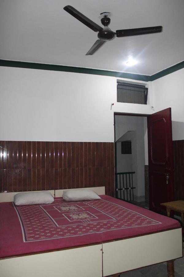 Laxmi Lodge