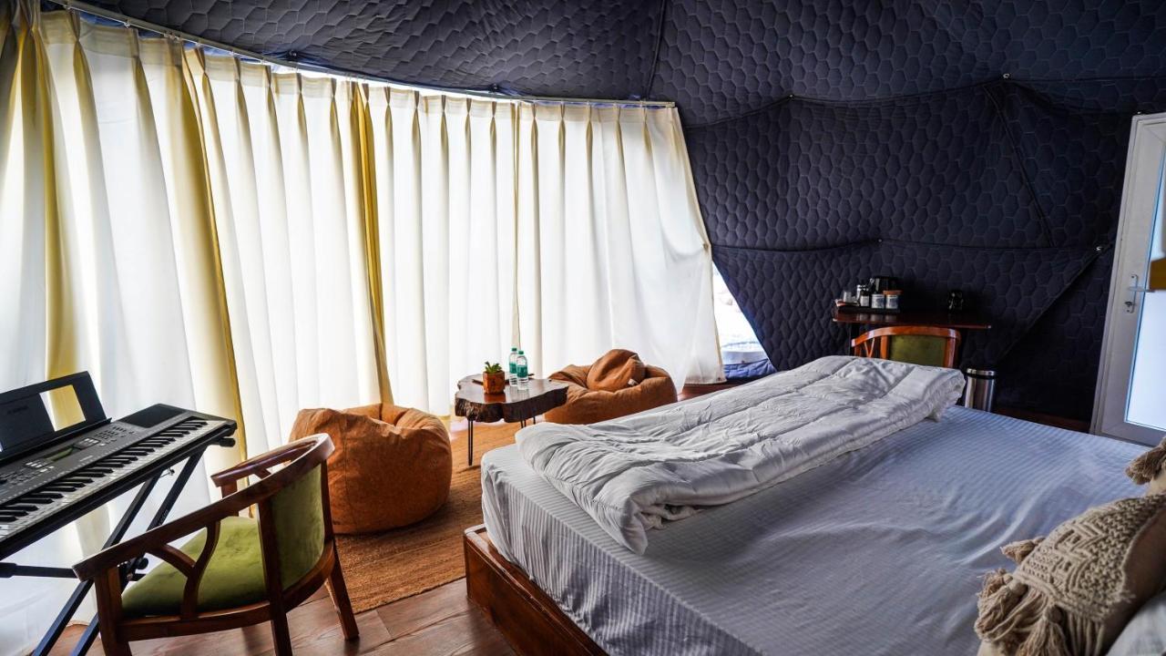 Bunkstay Coworking & Glamping Hostel *