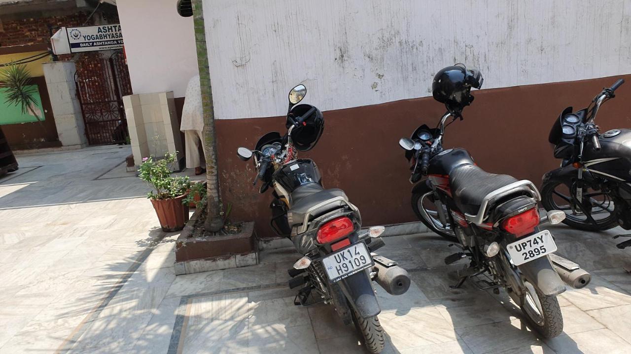 Hotel Divya