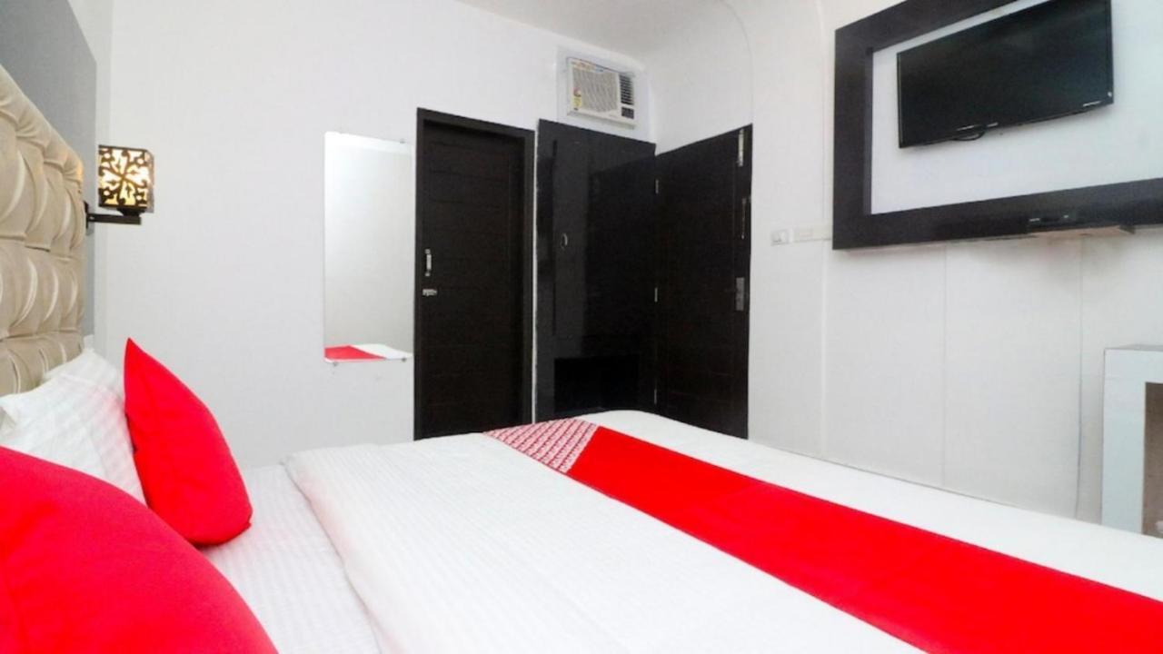 Hotel Madhuban 3*