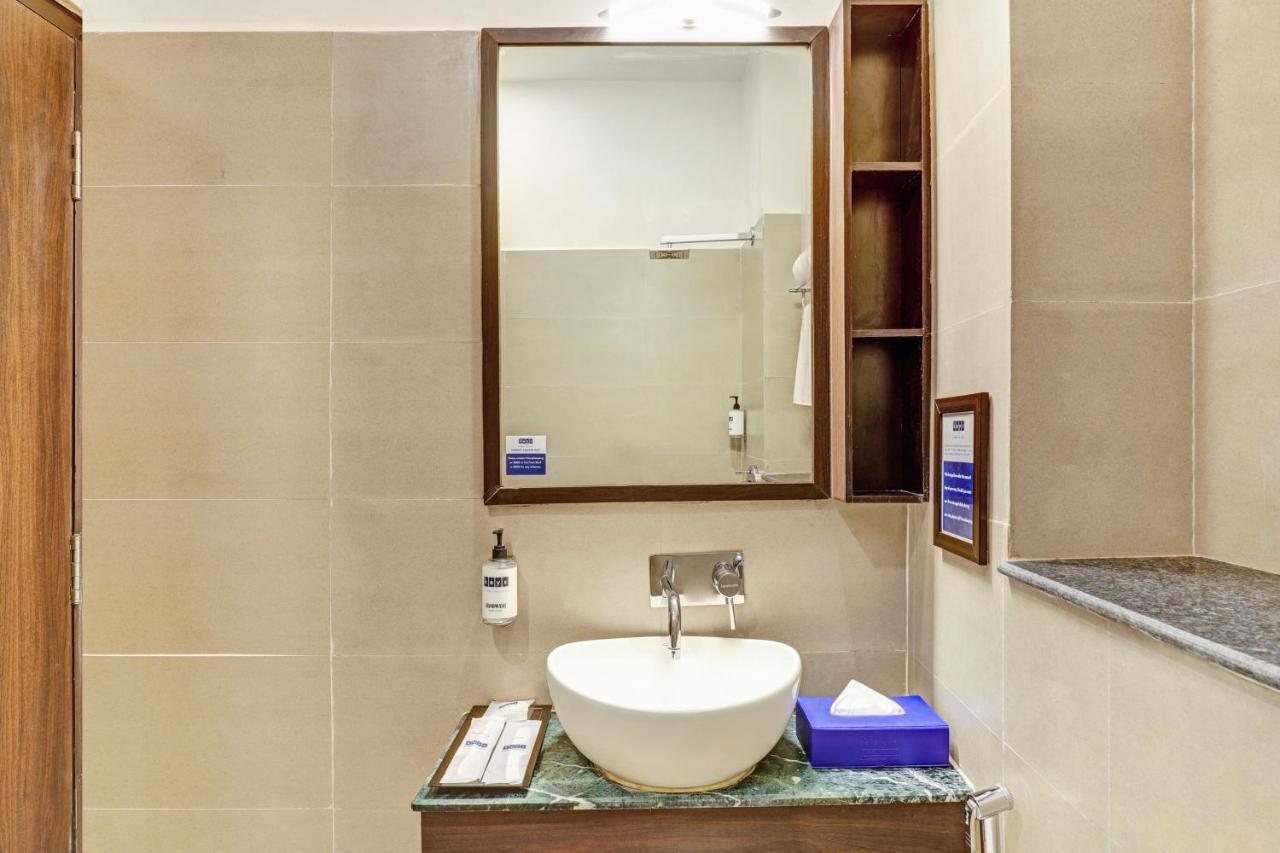 Keys Lite By Lemon Tree Hotels, Tapovan,